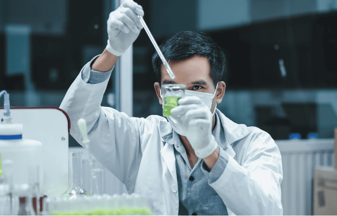 Singota Solutions (Bloomington, Indiana CDMO) discusses Secrets to Successful Development for Emerging Biotechs. Singota specializes in small batch aseptic filler, aseptic manufacturing solutions, cold chain pharmaceutical storage, gmp compliant warehouse, and injectable formulation development.