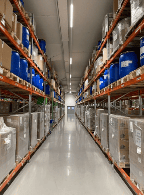 Singota Solutions (Bloomington, Indiana CDMO) discusses their new -40 °C Pallet Storage Offering In EU. Singota specializes in small batch aseptic filler, aseptic manufacturing solutions, cold chain pharmaceutical storage, gmp compliant warehouse, and injectable formulation development.